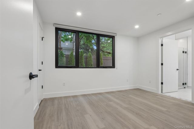325 Manville Road 102, Pleasantville, NY 10570