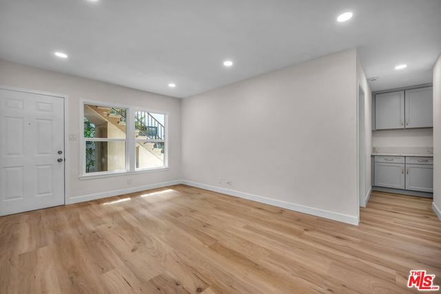 2027 Euclid Street C, Santa Monica, CA 90405