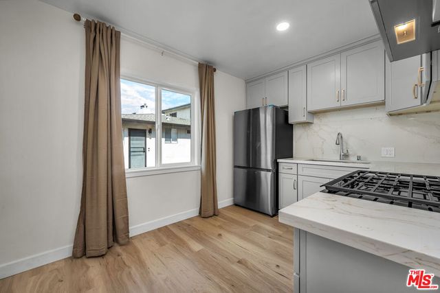 2027 Euclid Street C, Santa Monica, CA 90405
