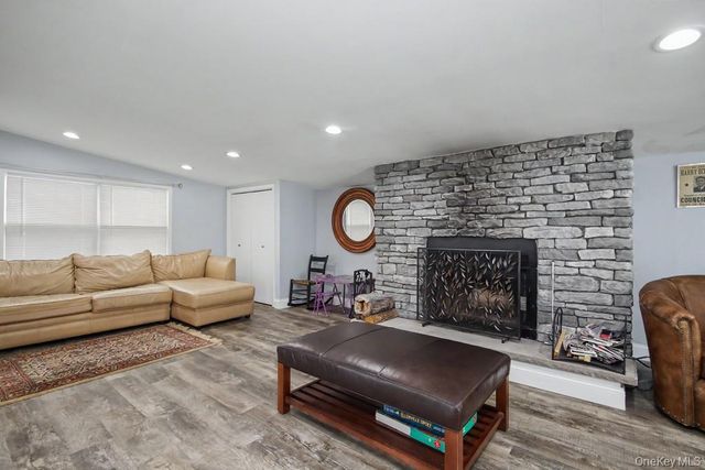 386 Lake Louise Marie Road, Rock Hill, NY 12775