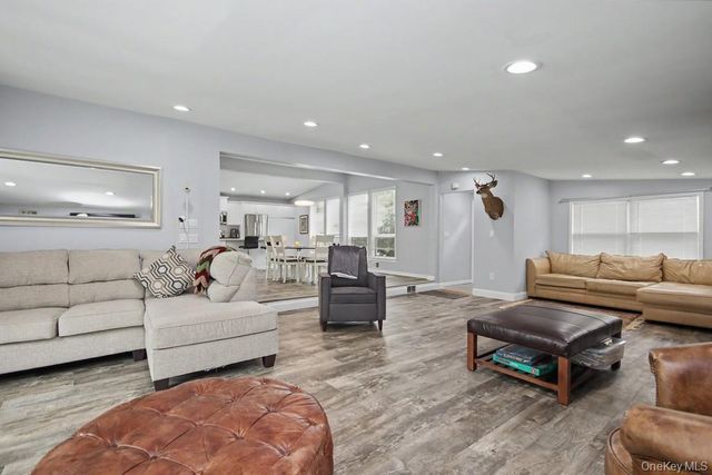 386 Lake Louise Marie Road, Rock Hill, NY 12775