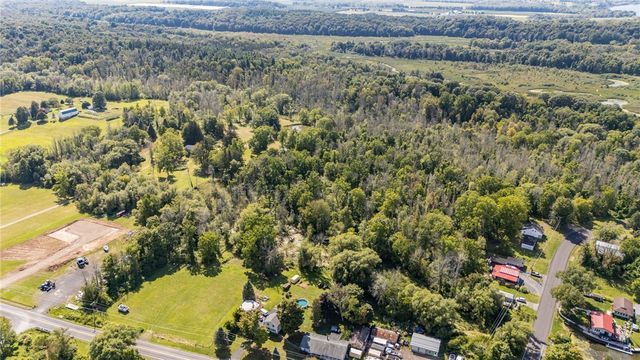 Port Bay Road, Huron, NY 14590