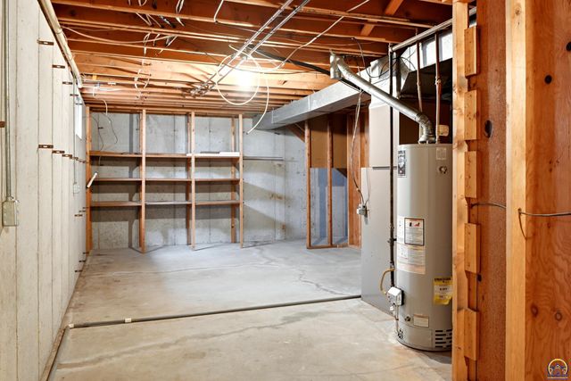 6219 SE 2nd ST, Tecumseh, KS 66542
