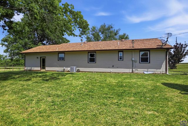 6219 SE 2nd ST, Tecumseh, KS 66542
