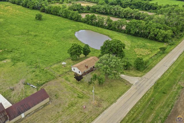6219 SE 2nd ST, Tecumseh, KS 66542