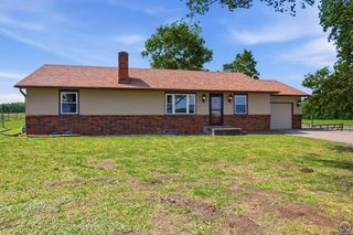 6219 SE 2nd ST, Tecumseh, KS 66542