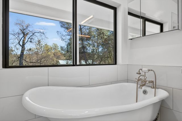 3000 Springhill Rd, Somerset, CA 95684