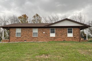 130 Crestview Dr, Franklin, KY 42134
