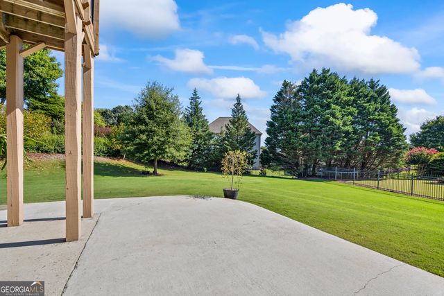 2537 Monta Vista Way, Hoschton, GA 30548