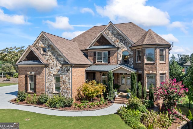 2537 Monta Vista Way, Hoschton, GA 30548