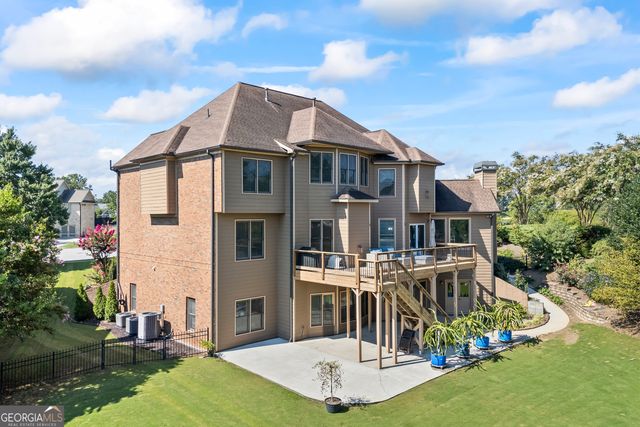 2537 Monta Vista Way, Hoschton, GA 30548