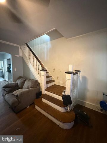 5819 LARCHWOOD AVE, Philadelphia, PA 19143