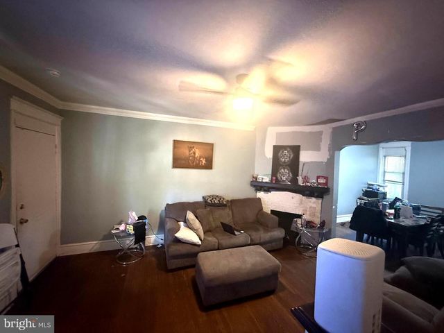 5819 LARCHWOOD AVE, Philadelphia, PA 19143