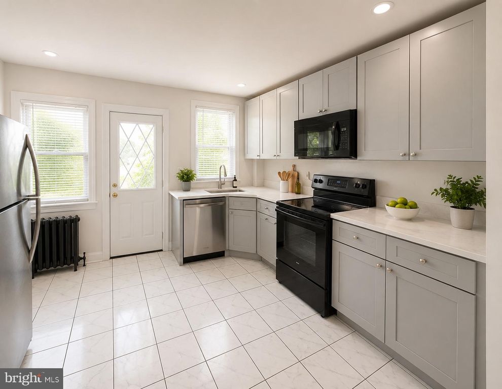 5819 LARCHWOOD AVE, Philadelphia, PA 19143