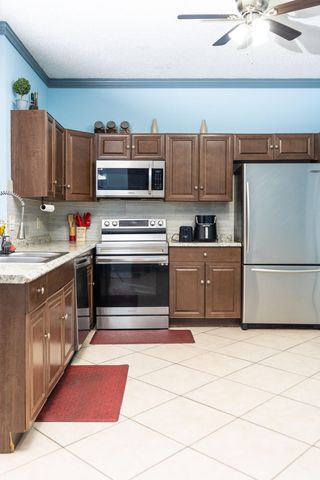 5315 Eagle Cay Way, Coconut Creek, FL 33073