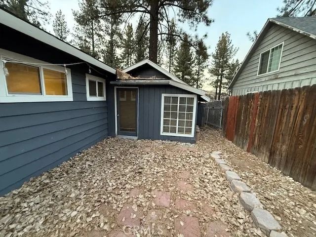 1112 E Country Club, Big Bear City, CA 92314