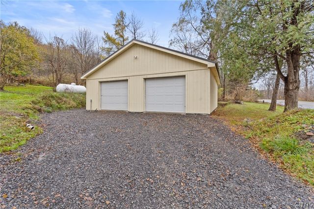 3860 South Street Road, Marcellus, NY 13108