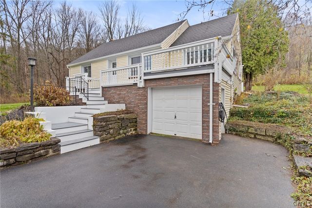 3860 South Street Road, Marcellus, NY 13108