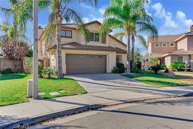 5244 Holstein, Jurupa Valley, CA 92509