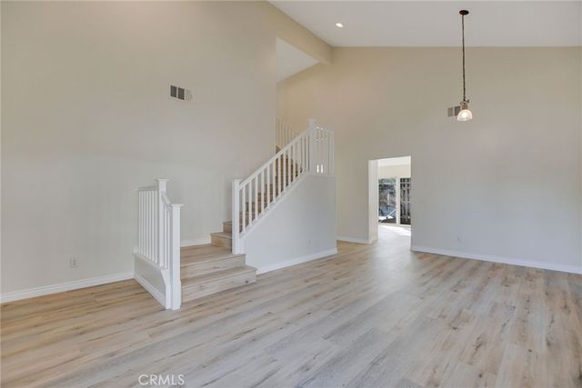 5244 Holstein, Jurupa Valley, CA 92509