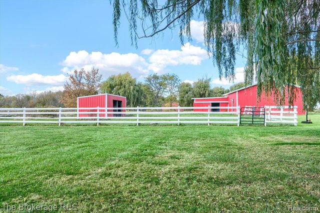 8171 N Linden Road, Mount Morris, MI 48458