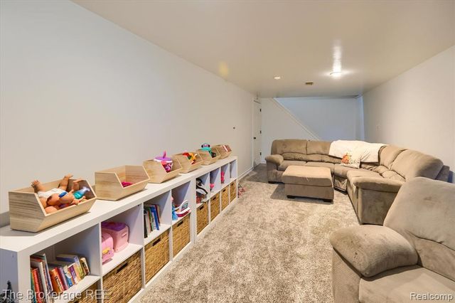 8171 N Linden Road, Mount Morris, MI 48458