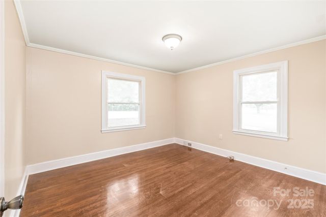 104 Willetta Drive, Charlotte, NC 28217