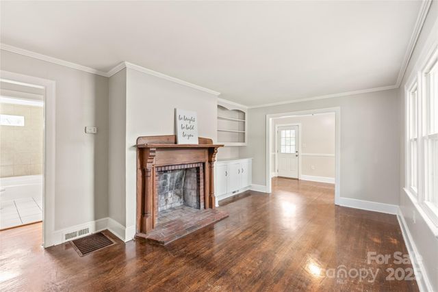 104 Willetta Drive, Charlotte, NC 28217