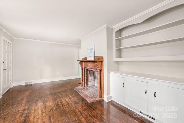 104 Willetta Drive, Charlotte, NC 28217