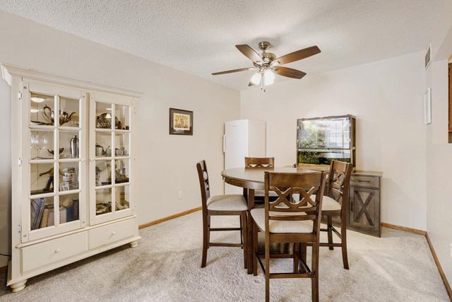 1915 E 122nd Street, Burnsville, MN 55337