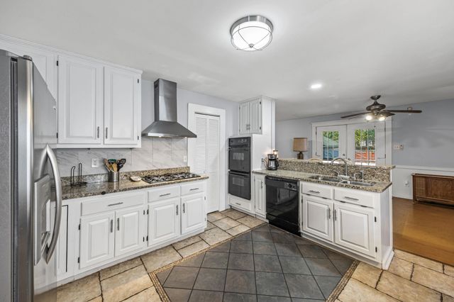 2100 HIGBEE AVE, Memphis, TN 38104