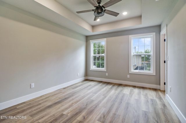 303 Clark Ave, Jamestown, TN 38556