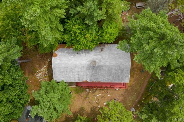 15477 Round 485, Clayton, NY 13624