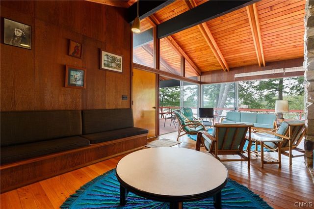 15477 Round 485, Clayton, NY 13624