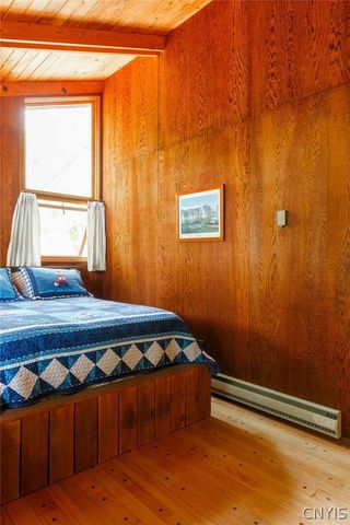 15477 Round 485, Clayton, NY 13624