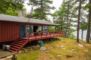 15477 Round 485, Clayton, NY 13624