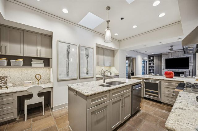 3124 Mid Lane, Houston, TX 77027