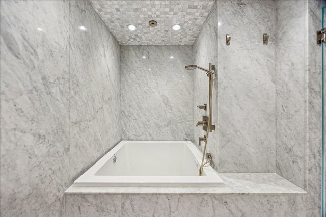 3124 Mid Lane, Houston, TX 77027