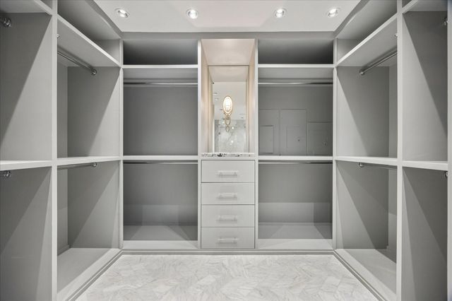 3124 Mid Lane, Houston, TX 77027