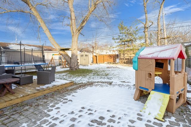 3301 Wallace Drive, Grand Island, NY 14072