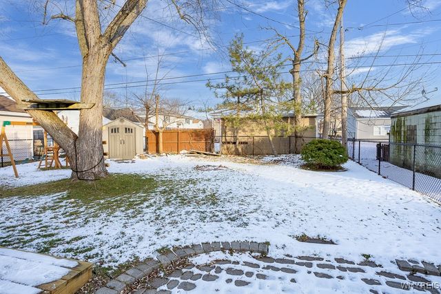 3301 Wallace Drive, Grand Island, NY 14072