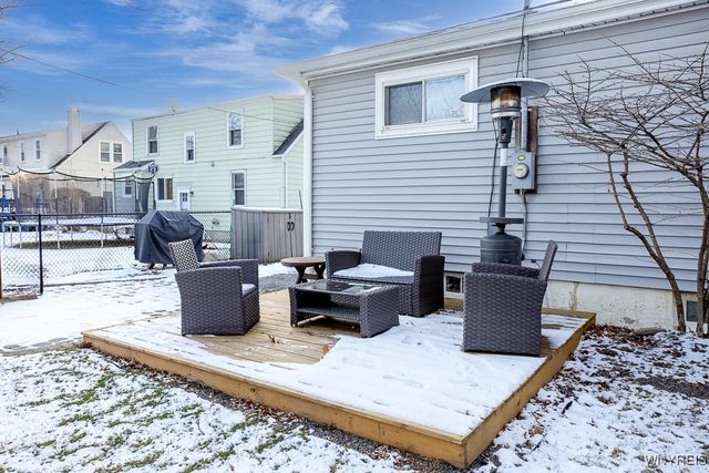 3301 Wallace Drive, Grand Island, NY 14072