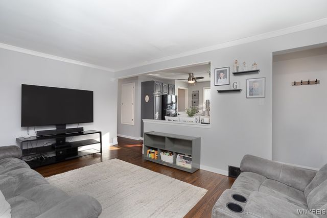 3301 Wallace Drive, Grand Island, NY 14072