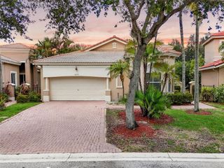 5824 NW 120th Avenue, Coral Springs, FL 33076