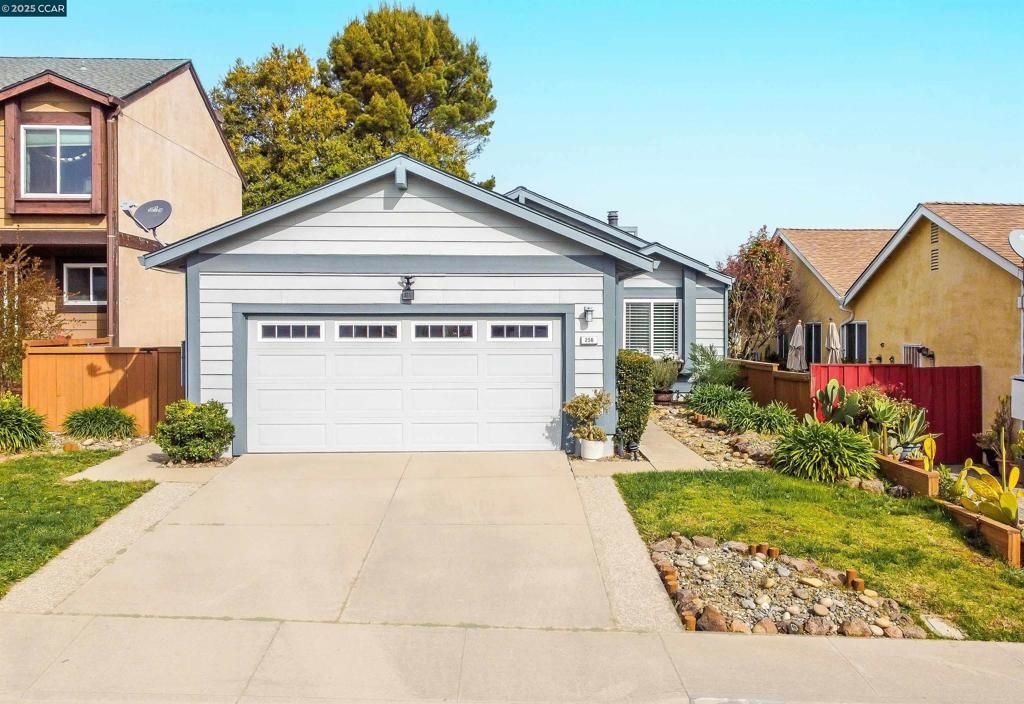 Image 1 of property listing at 256 Dartford St, Hercules, CA 94547