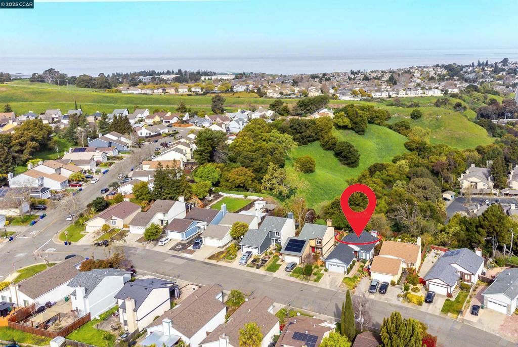 Image 48 of property listing at 256 Dartford St, Hercules, CA 94547