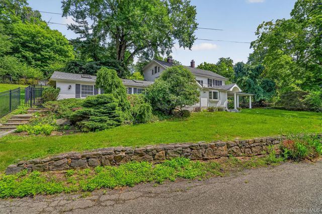 82 Shingle House Road, Millwood, NY 10546