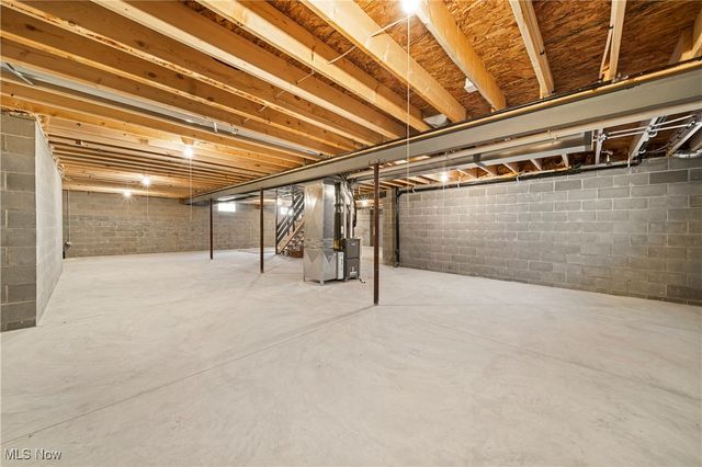 1572 Championship Circle SE, Massillon, OH 44646