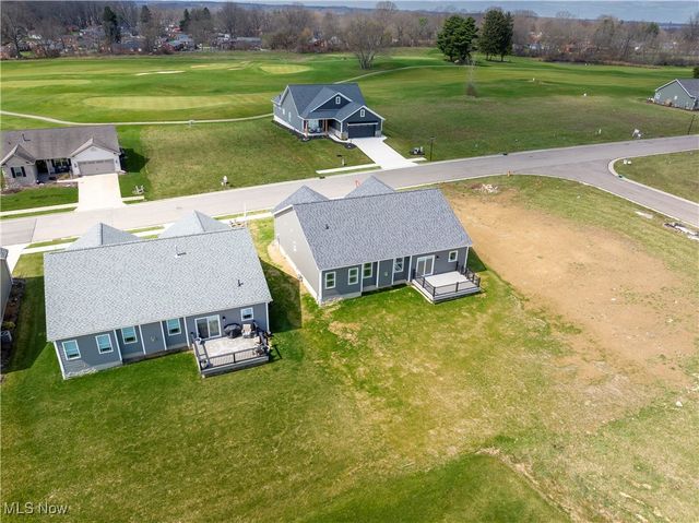 1572 Championship Circle SE, Massillon, OH 44646