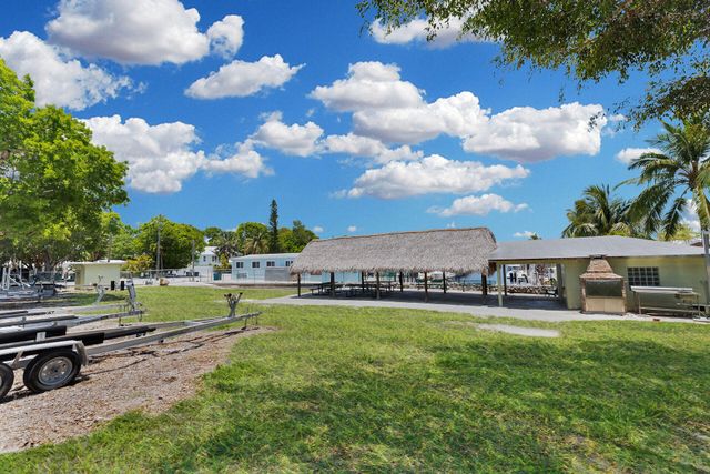 225 Lee Avenue, Key Largo, FL 33037